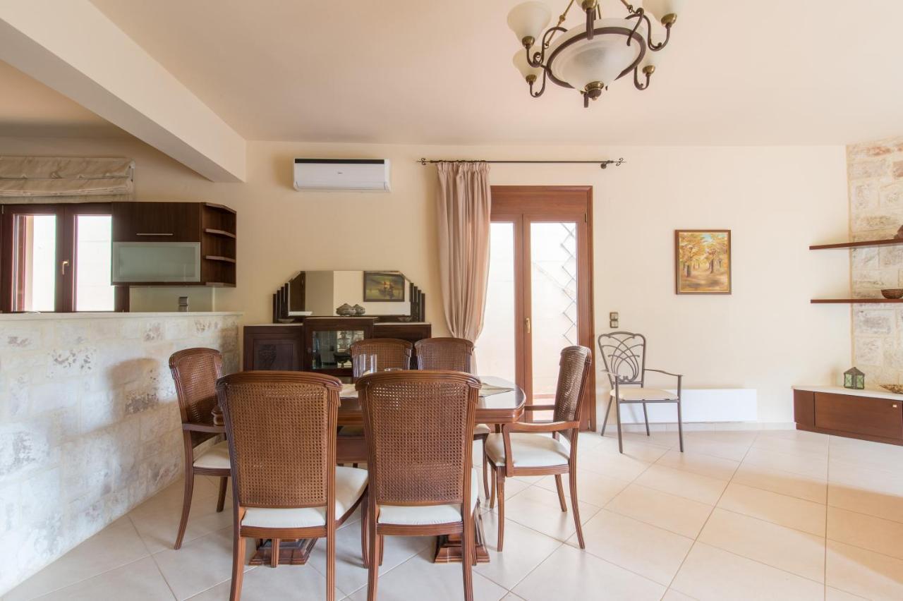 Вилла Comfy House With Mountain View Ираклион