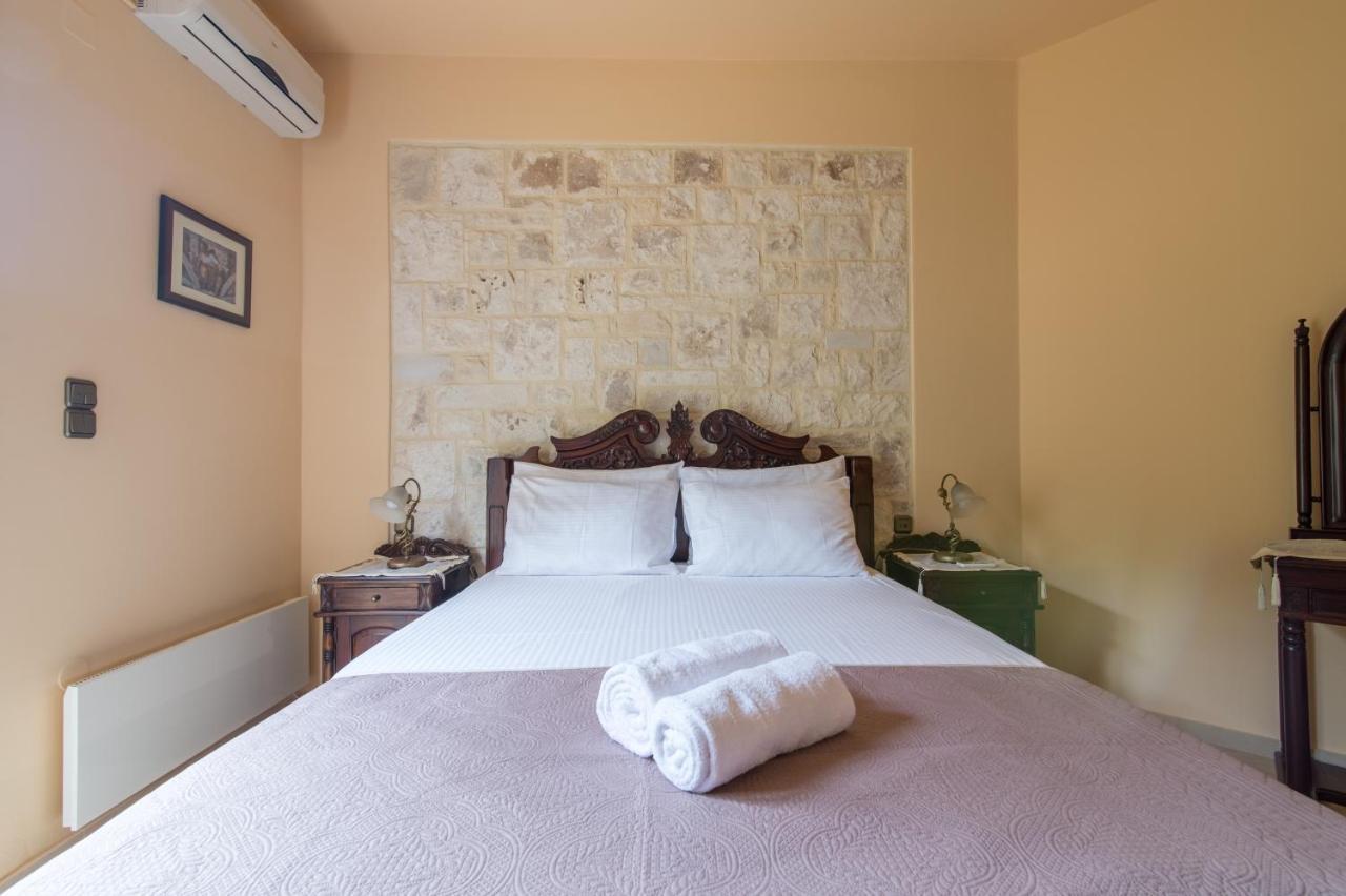 Comfy House With Mountain View Вилла Ираклион