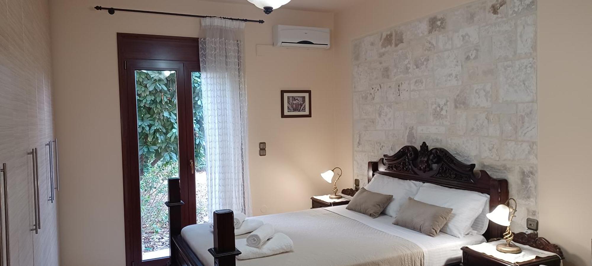 Comfy House With Mountain View Villa Heraclión